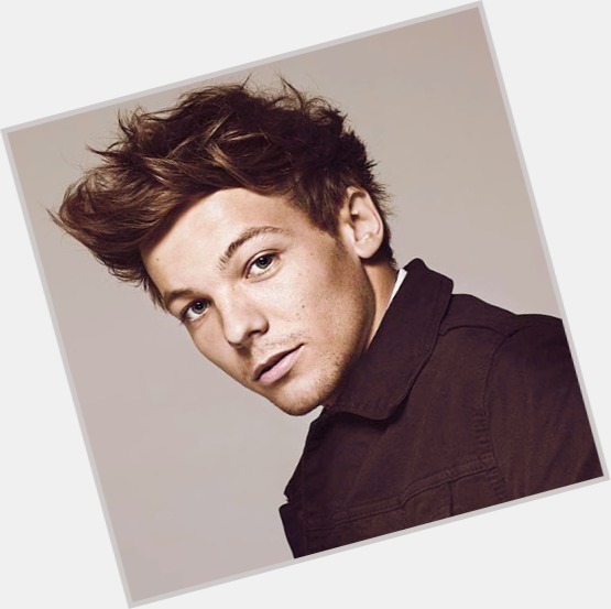 Louis Tomlinson new pic 0