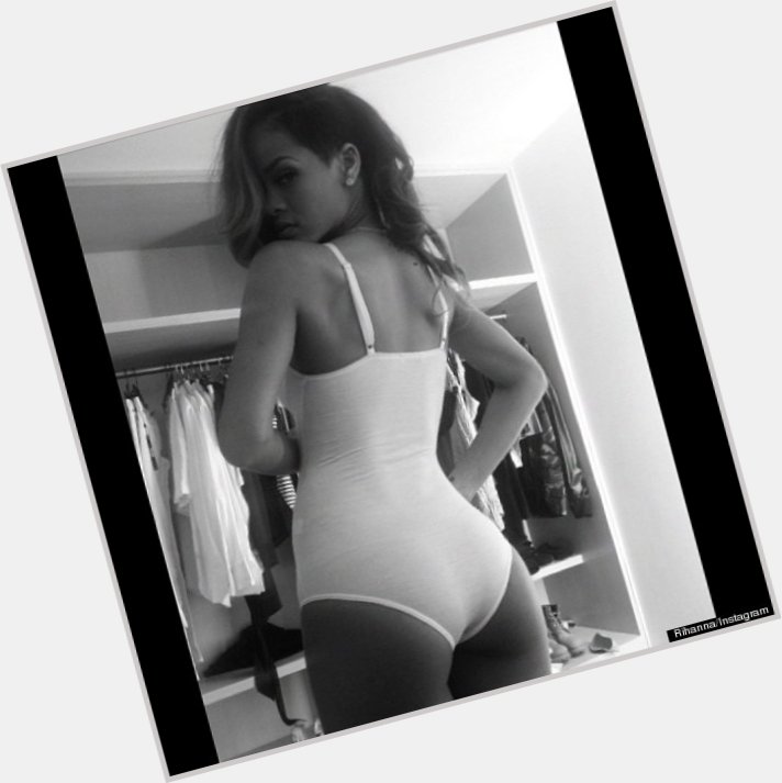 rihanna 2013 10.jpeg